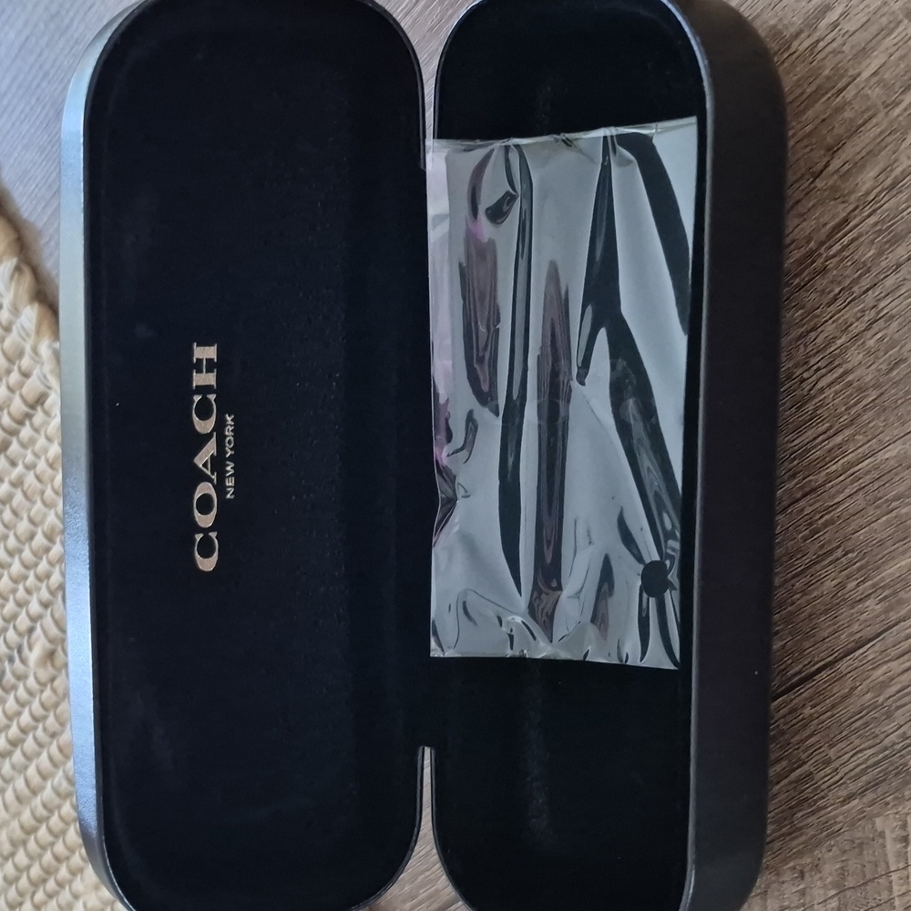Coach Hardshell Glasses Case W/ Cleaning Cloth